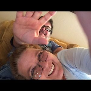 Meet your Posher, Kelli